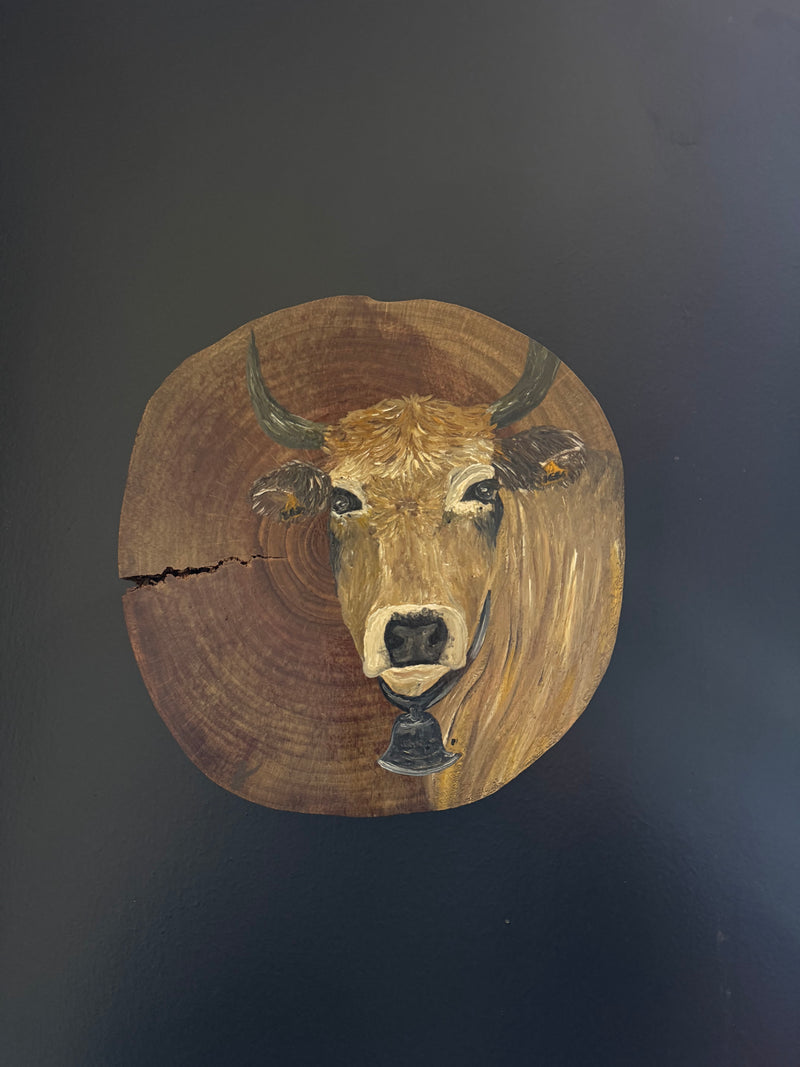 Pintura de Vaca Jersey com Chifres na Madeira