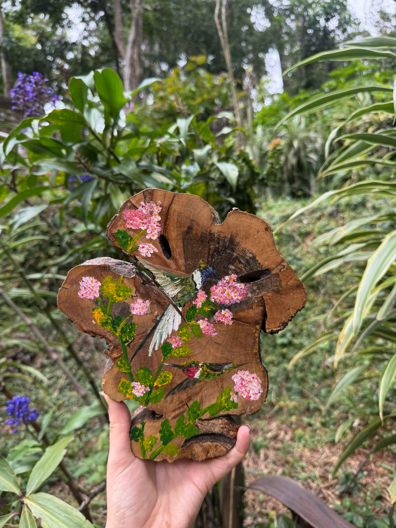 Pintura na Madeira- beija flor.